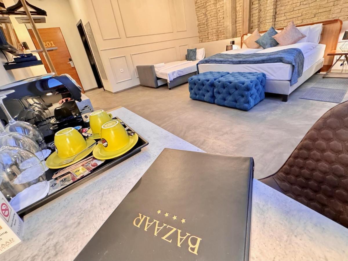 Bazaar Boutique Residence Budapest Bagian luar foto