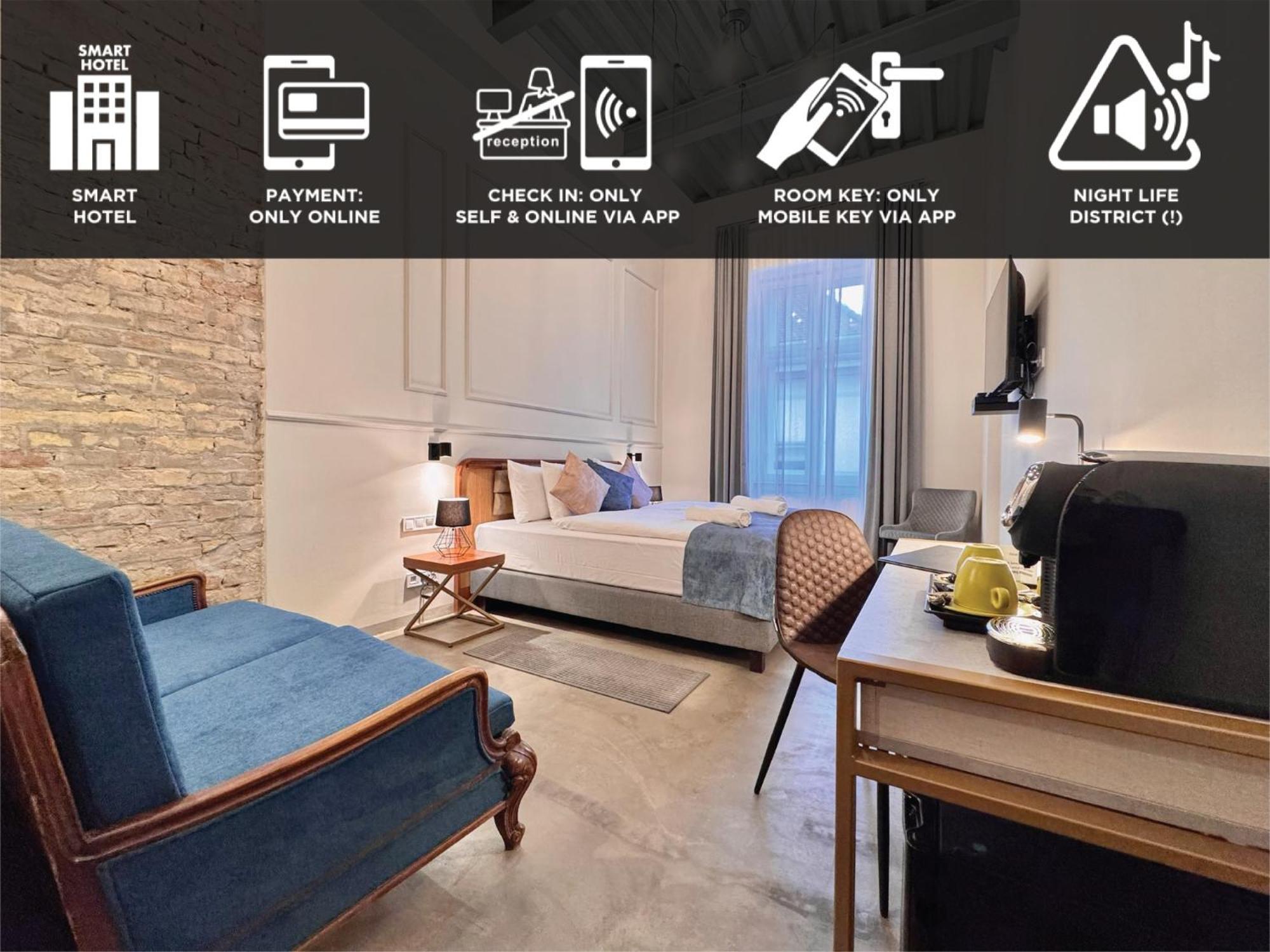 Bazaar Boutique Residence Budapest Bagian luar foto
