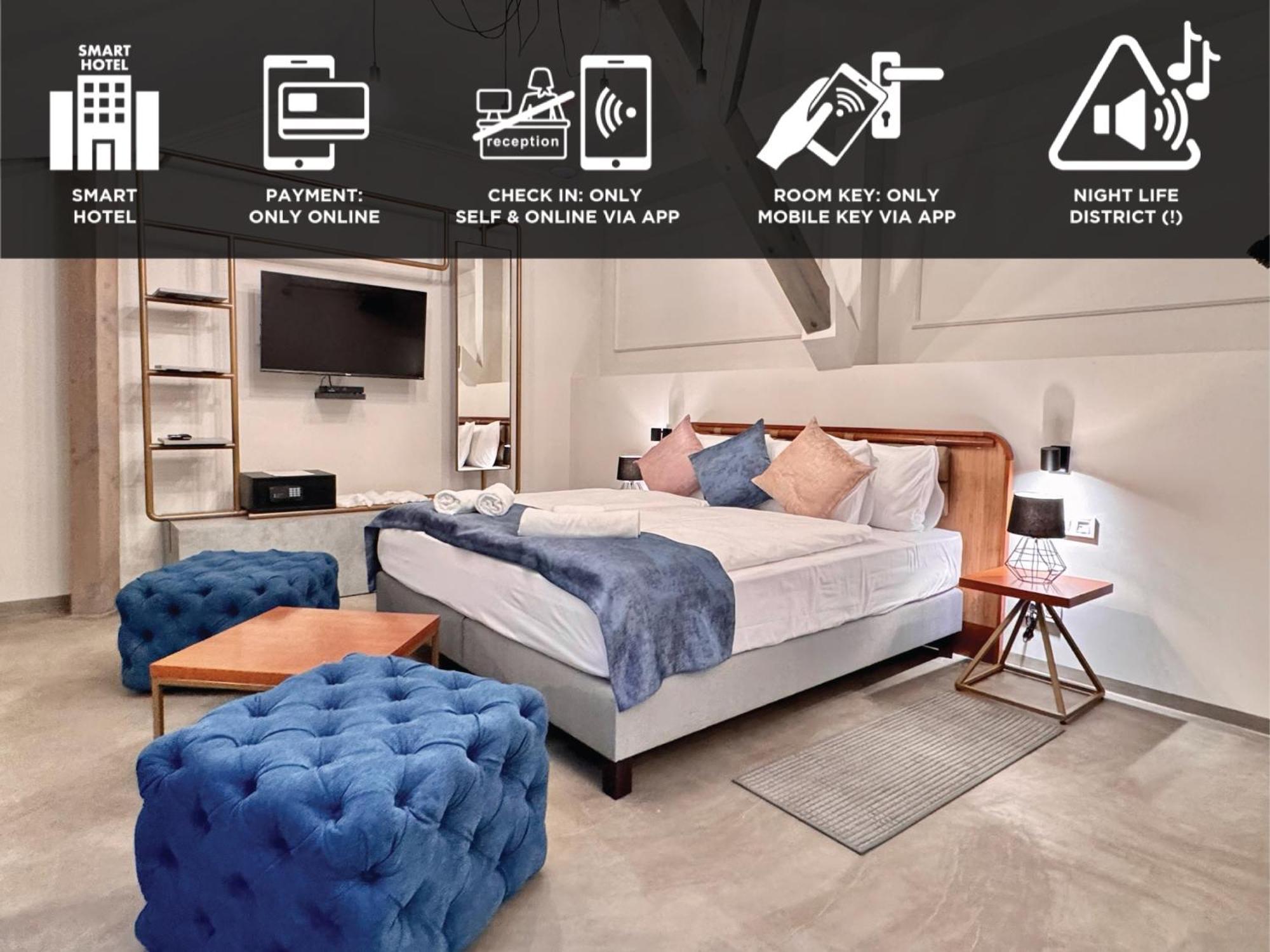 Bazaar Boutique Residence Budapest Bagian luar foto